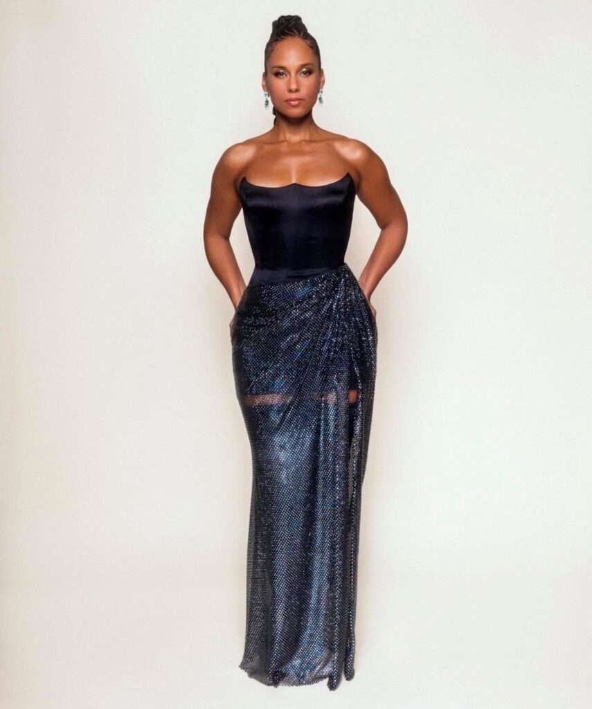 alicia kets body shape